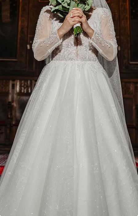 Rochie de mireasa superba