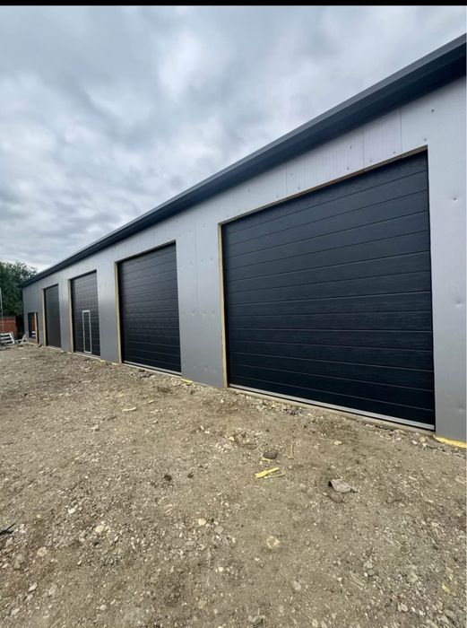 Usi de garaj sectionale