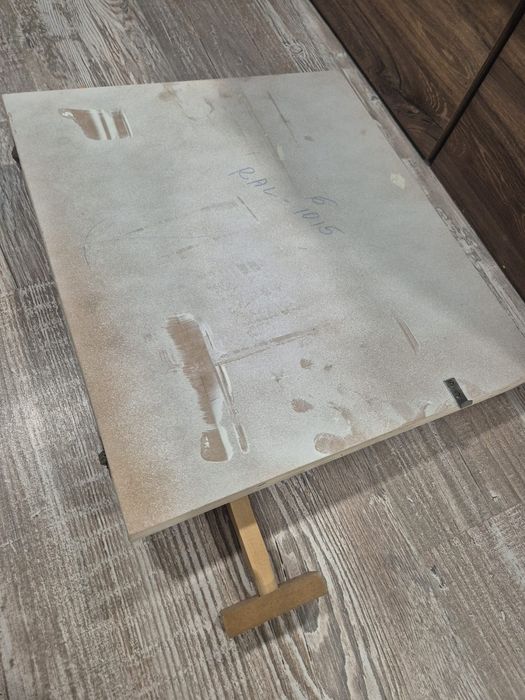 Разтегаема дървена маса с пирография