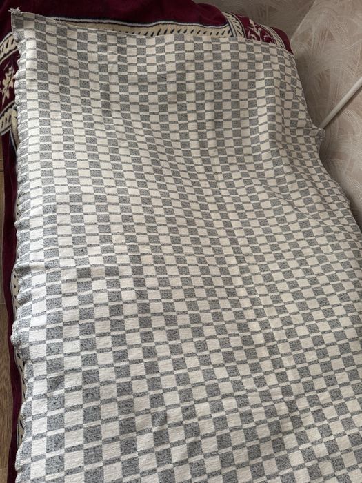 Шерстяные одеяла.