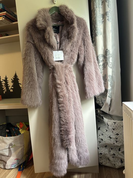 Palton BSB -nou, eticheta