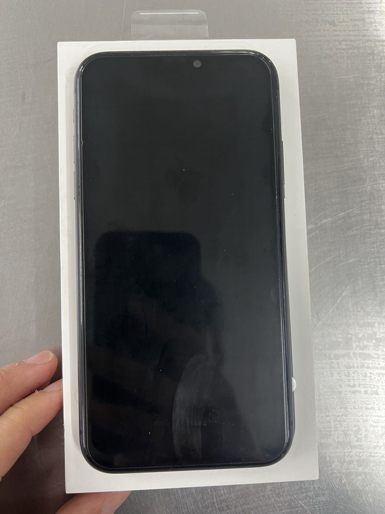 Iphone 11 black 128 gb