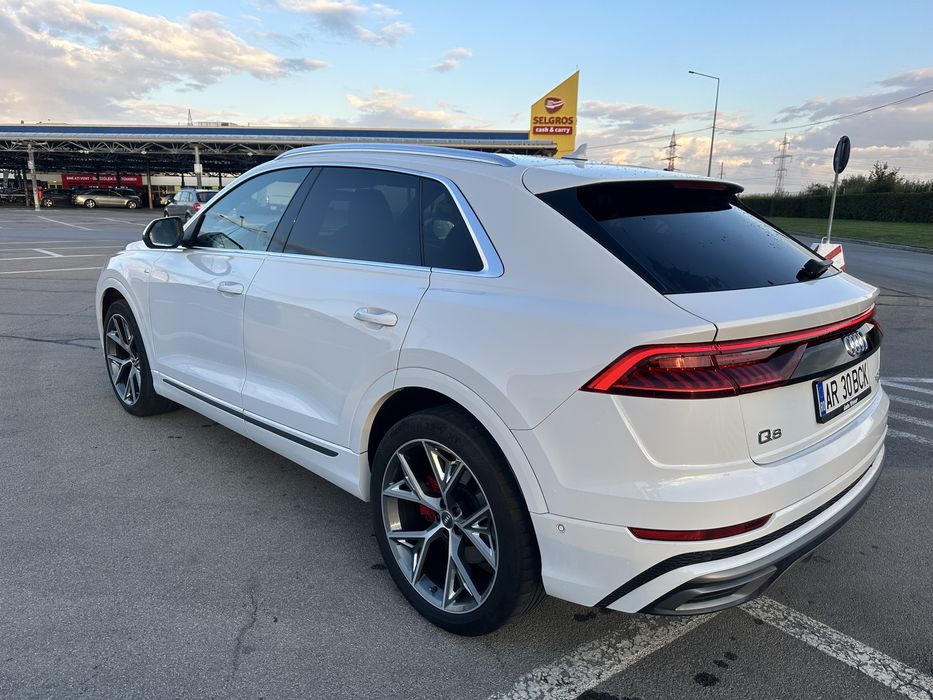 Audi Q8 5.0 Tdi S line Tva Deductibil