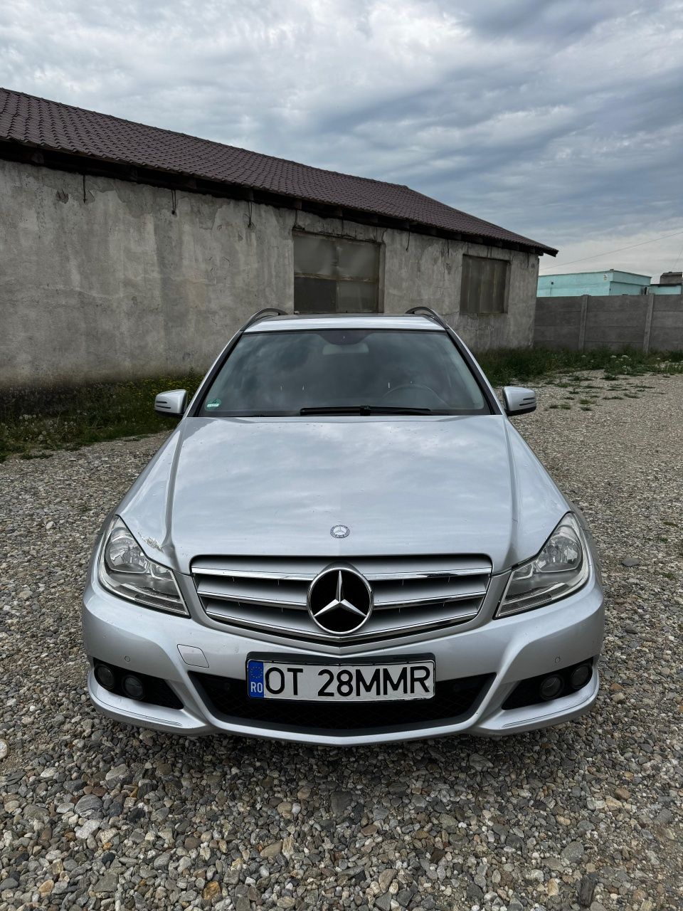 Mercedes-Benz c220 w204