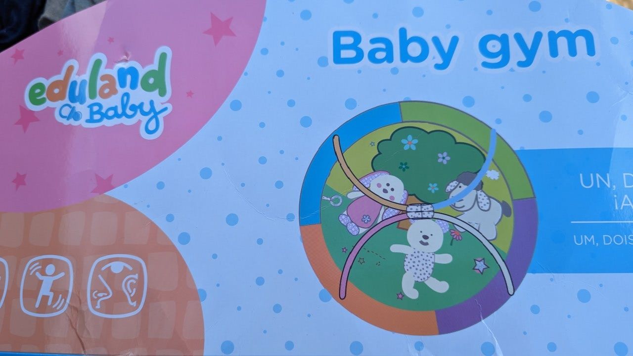 Vând saltea centru de activități ansamblu joaca bebe baby gym