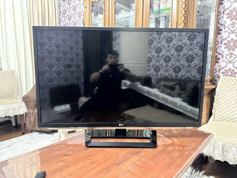 Продам телевизор LG в хорошем состоянии