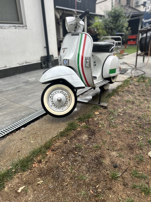 Piaggio Vespa Px80 E