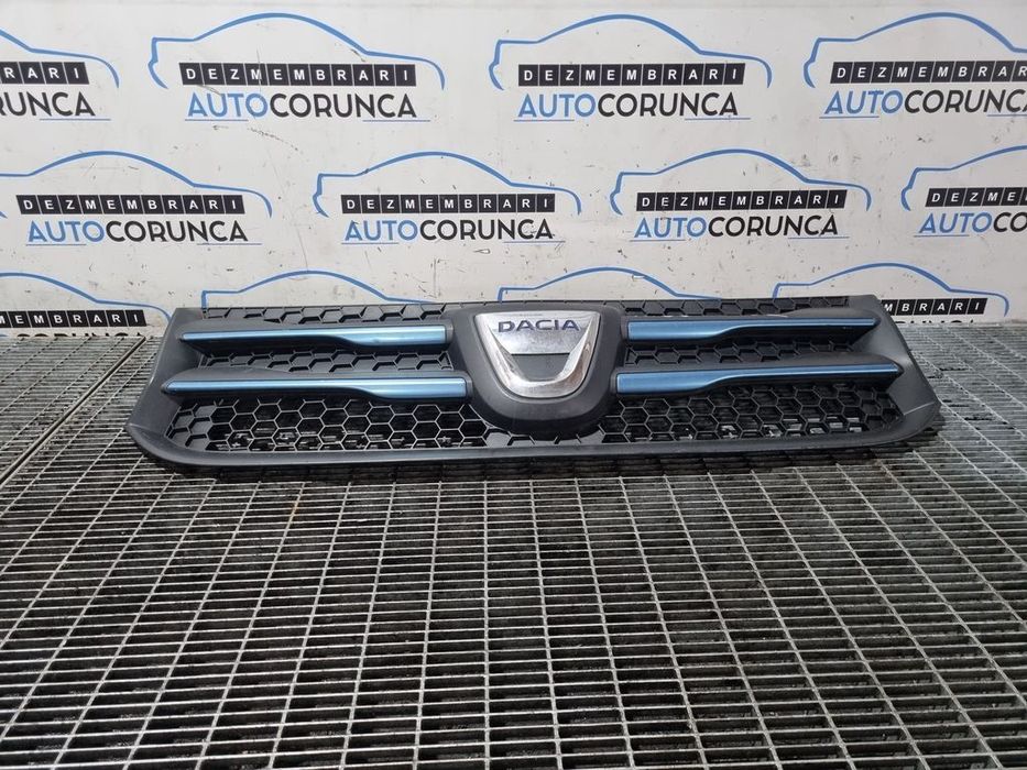 Grila fata Dacia Dacia Logan II MCV 2013 - 2016 (1032)