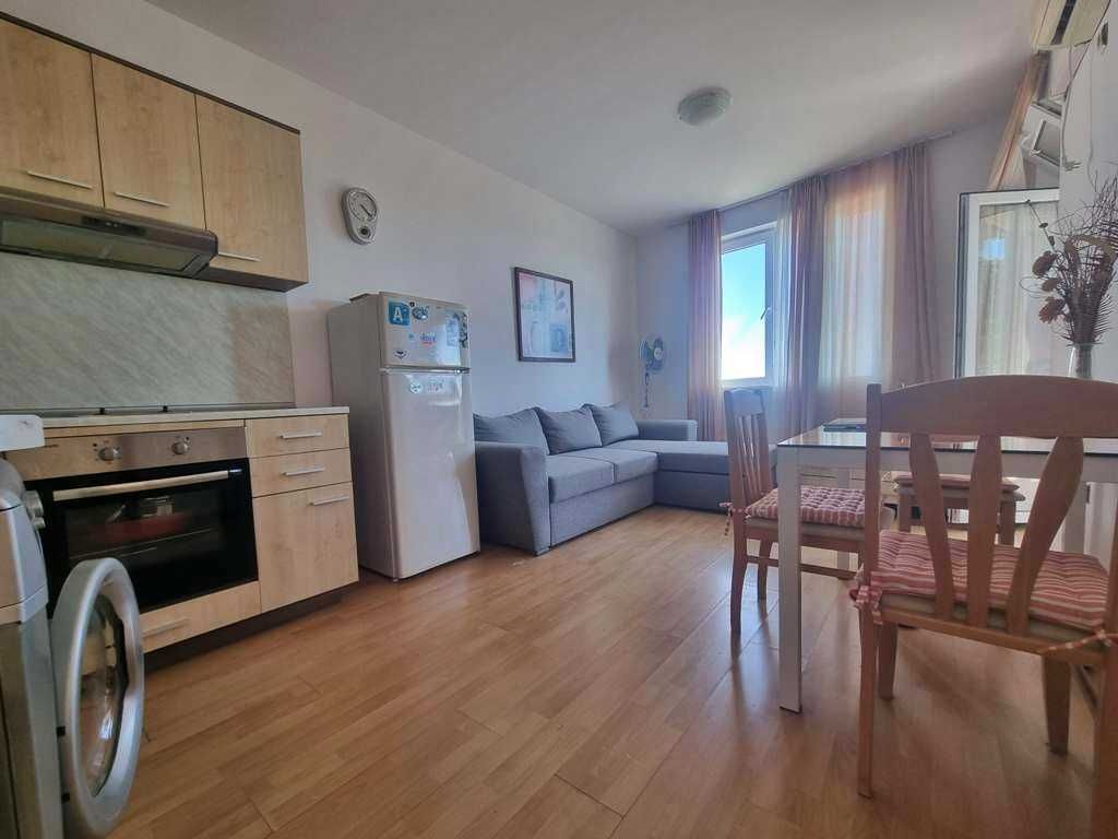 Продава се Тристаен апартамент в к.к. Слънчев бряг - 78 кв.м за 770 €/кв.м - Снимка #1