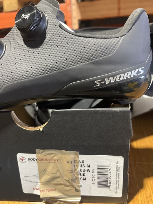 Incaltaminte ciclism nr 40,5, nr 43 si nr. 44,5