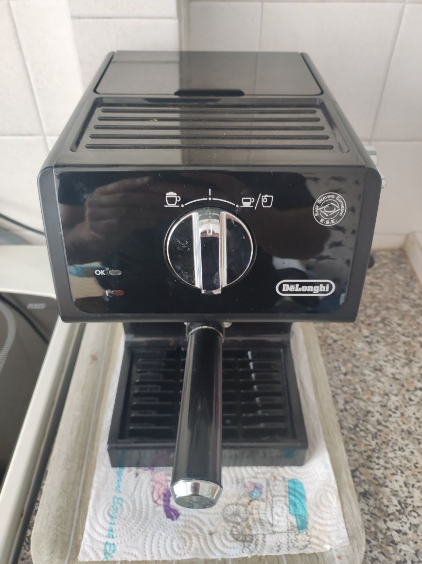 Кафемашина Delonghi с гаранция