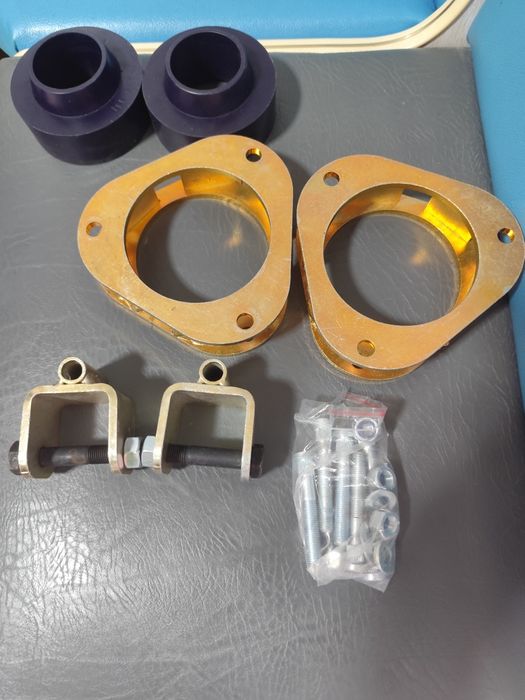 Chit înălțare Toyota RAV4 seria III