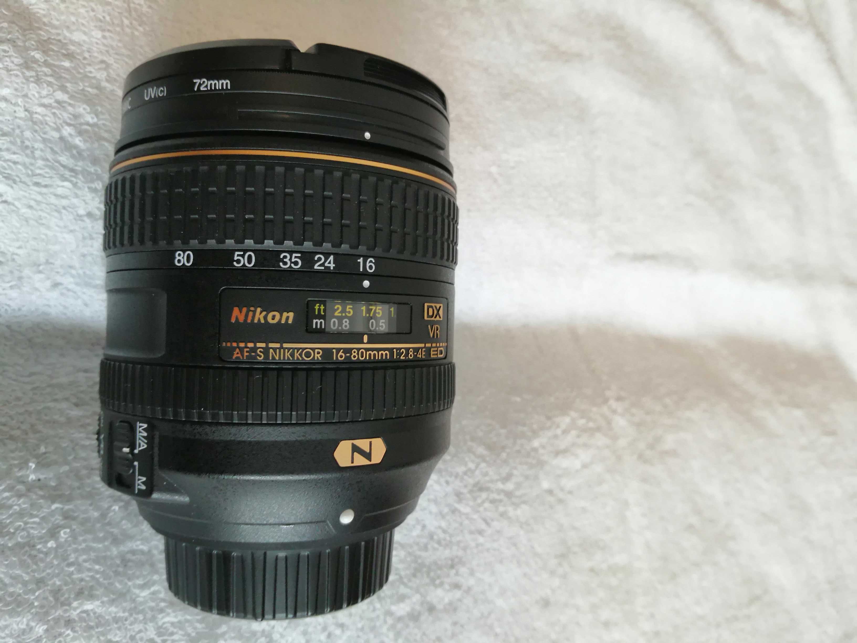 Nikon AF-S DX/ 16-80mm f/2.8-4E ED VR