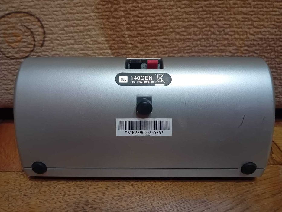 Vand 5 boxe sateliti   JBL made in SUA 300 lei