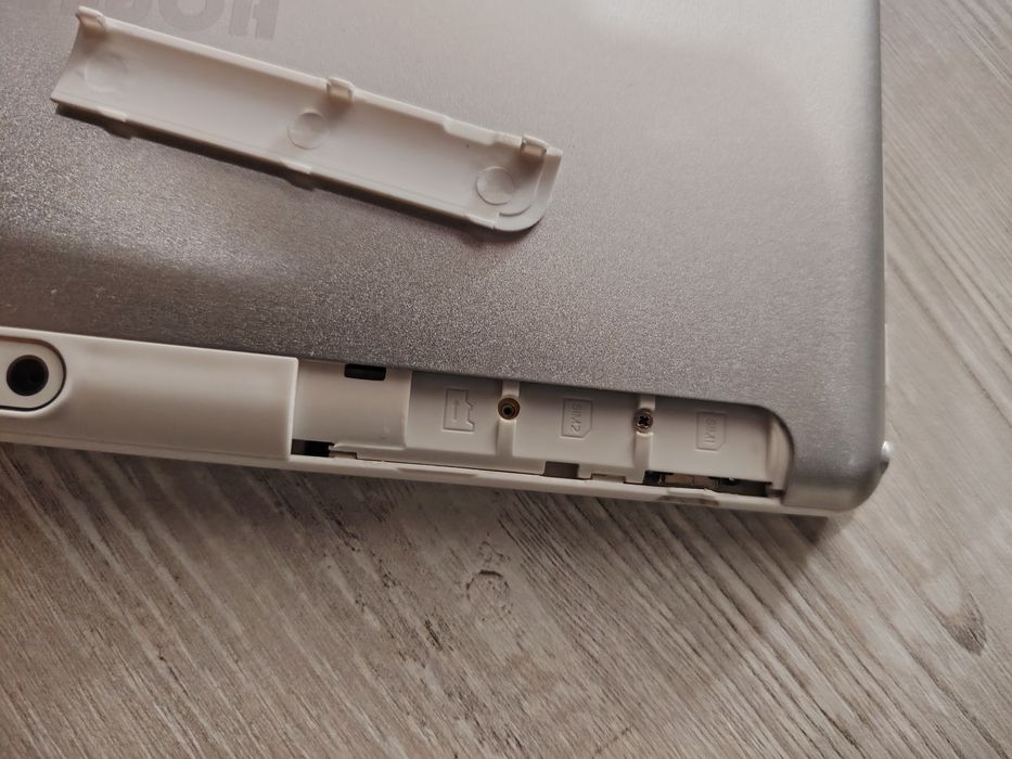 Tableta 10", dual SIM, impecabila