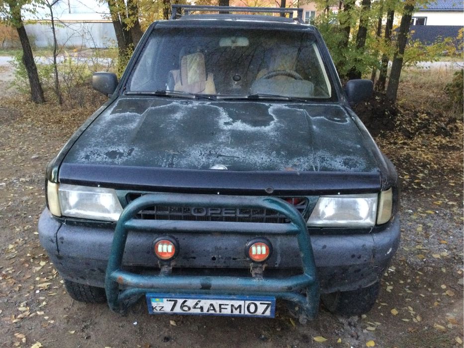 Продам Опель фронтера