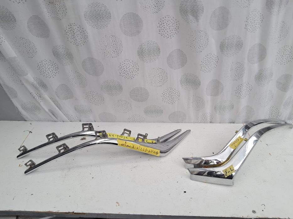 Лайсна хром Mazda 2 Mazda 3