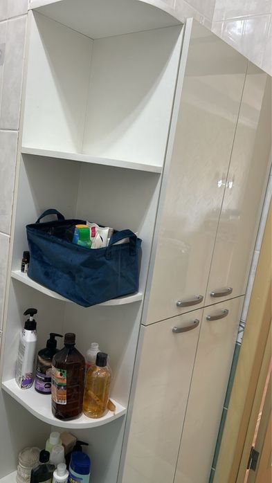Шкаф для ванной комнаты