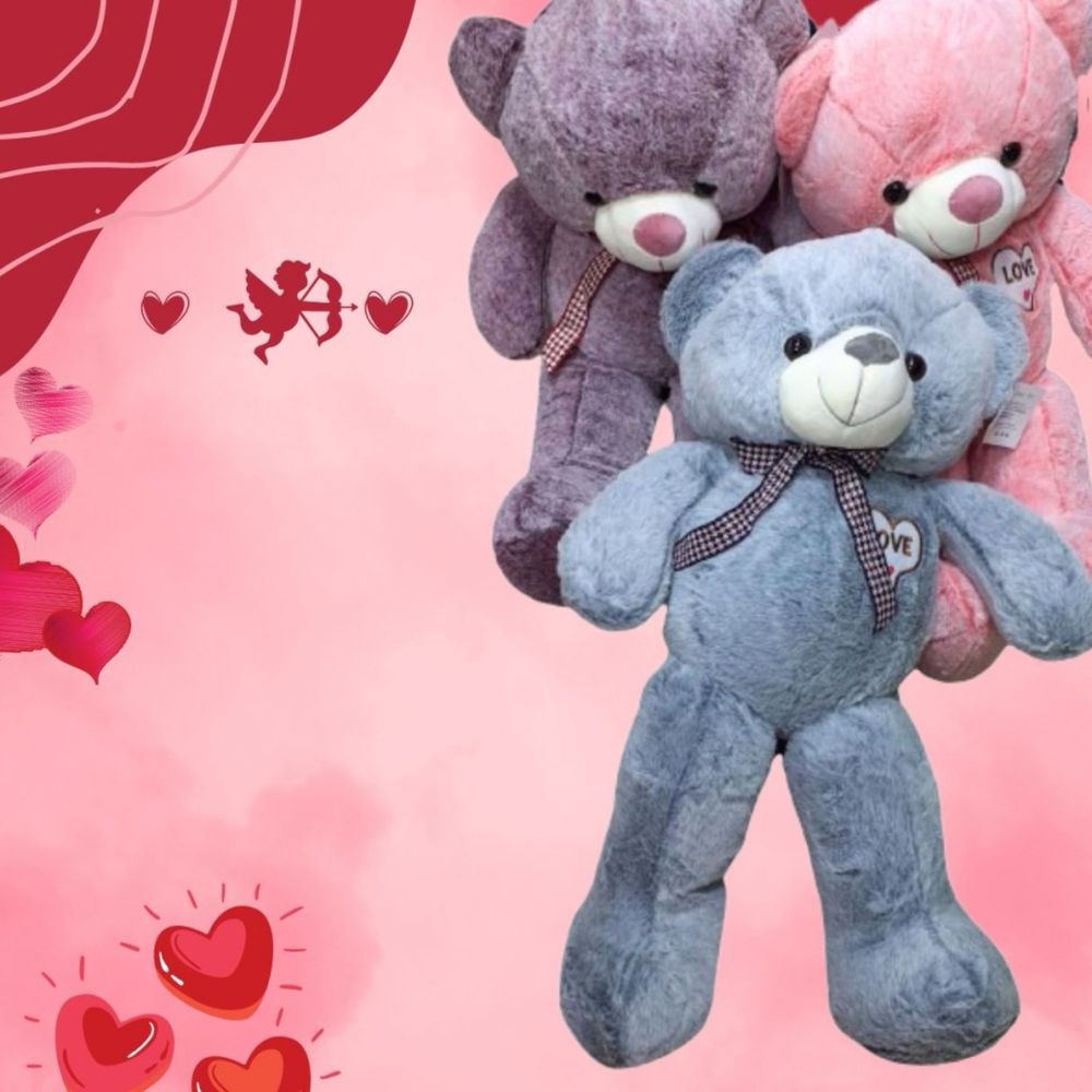Подаръчно плюшено мече LOVE