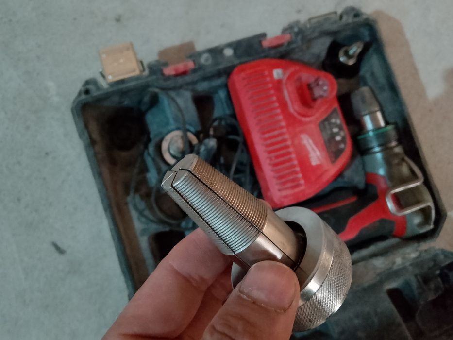 Shu aparat kimga kere bosa aloqaga chiqsin