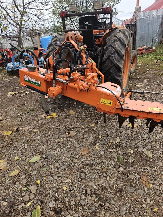 Freză cu palpator pentru vie și livadă