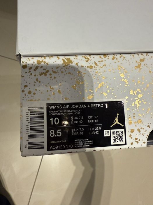 Nike Air Jordan 4 Retro