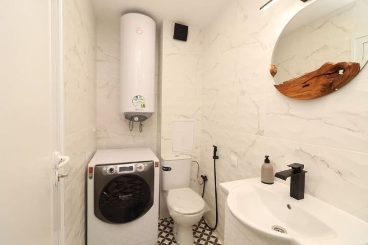 Продава се Двустаен апартамент в София, Люлин 6 - 71 кв.м за 2479 €/кв.м - Снимка #10