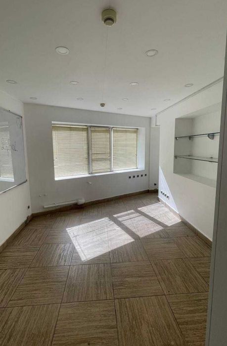 Аренда! Под офис 87м2. Ор-р Дружба народов