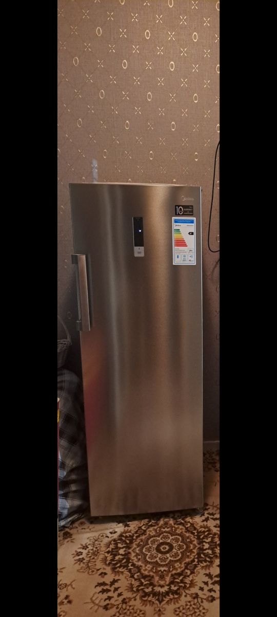 Midea морозильная камера
