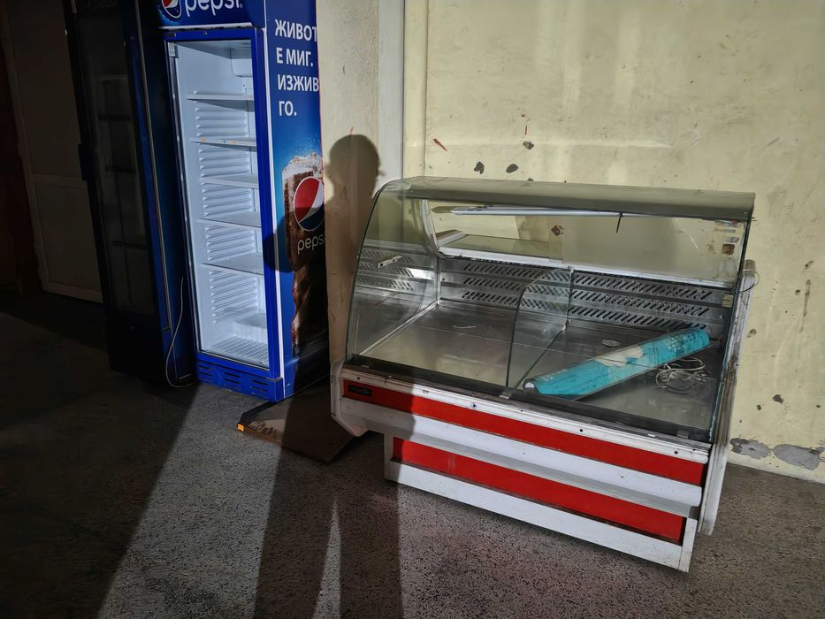 продавам хладилна витрина- хоризонтална