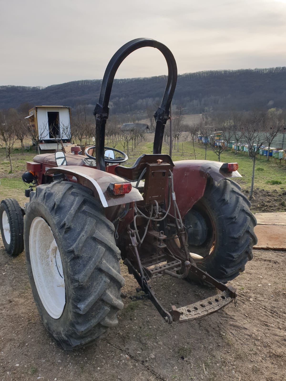 Vând tractor Fiat 415