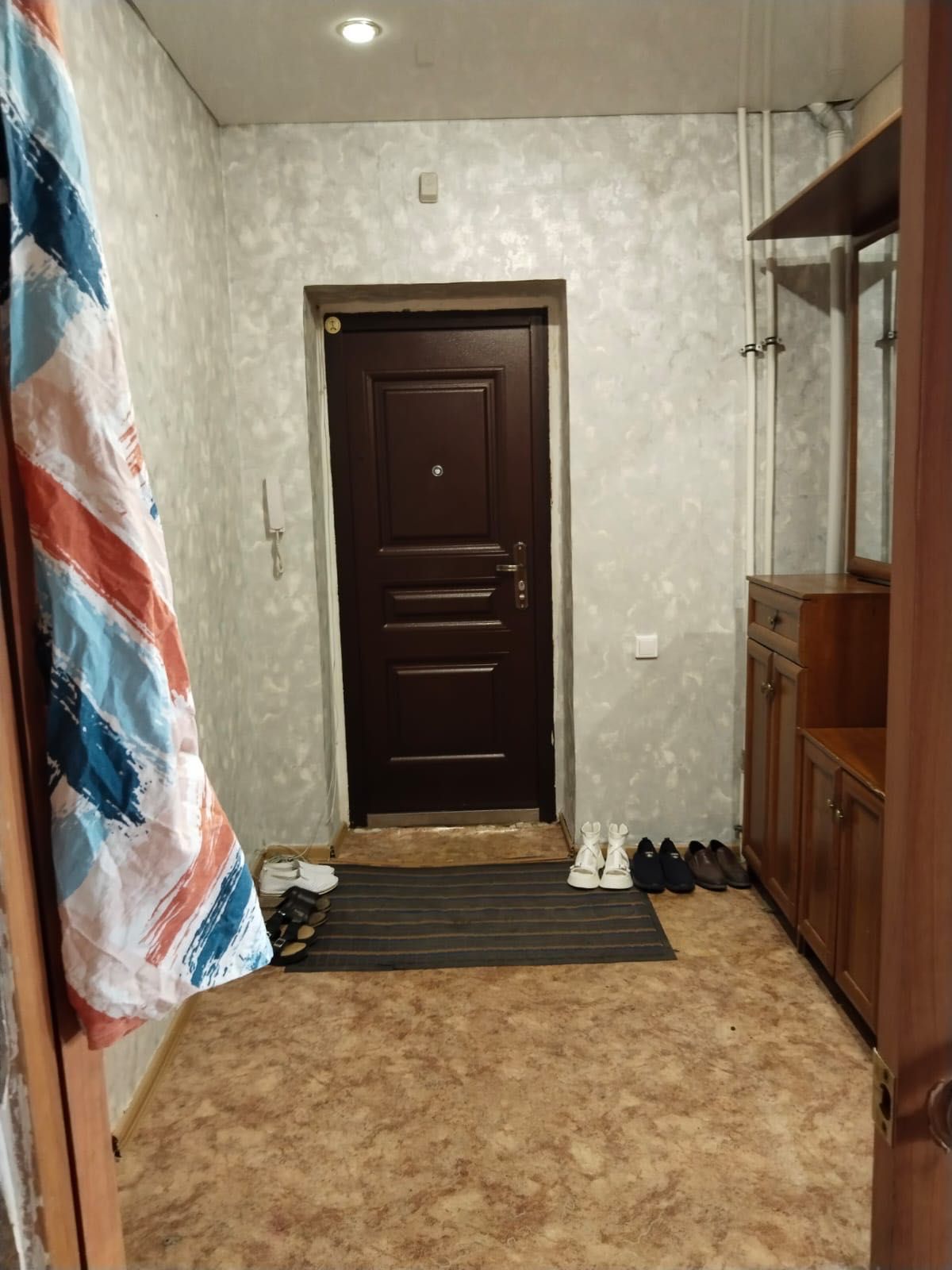 Продам 3х комнатную кв г.Павлодар ул.Амангелды
