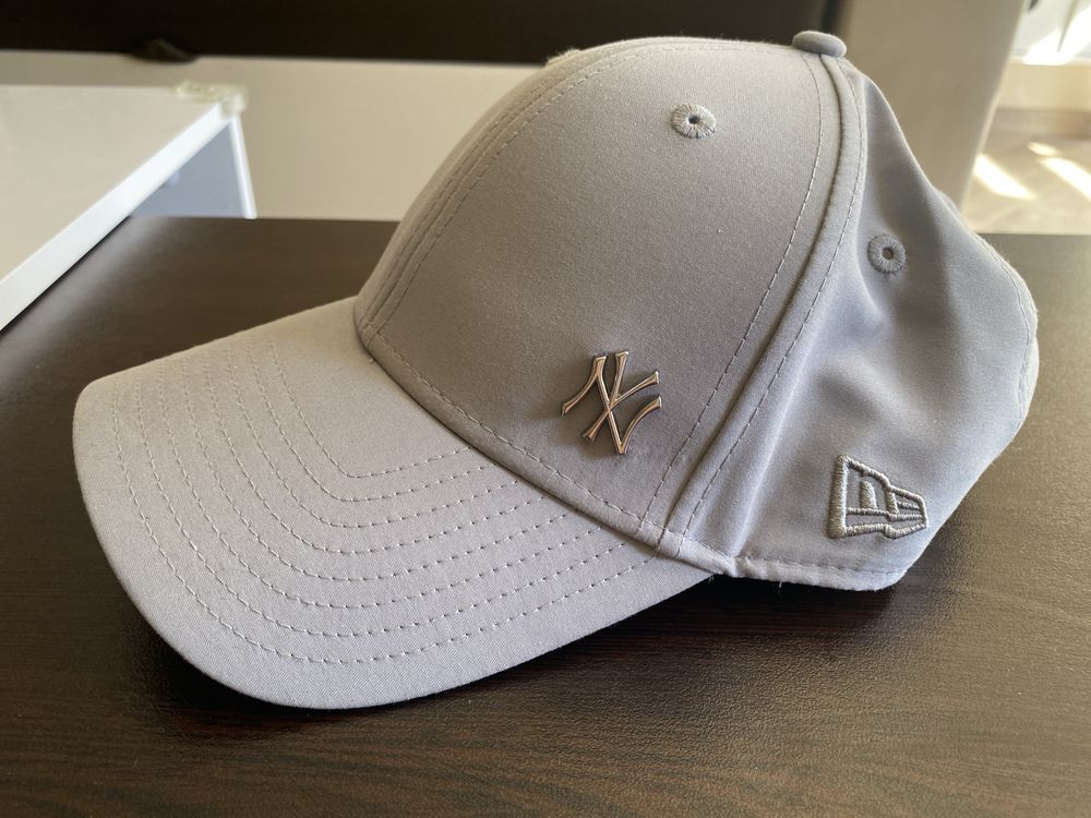 Нова шапка New era