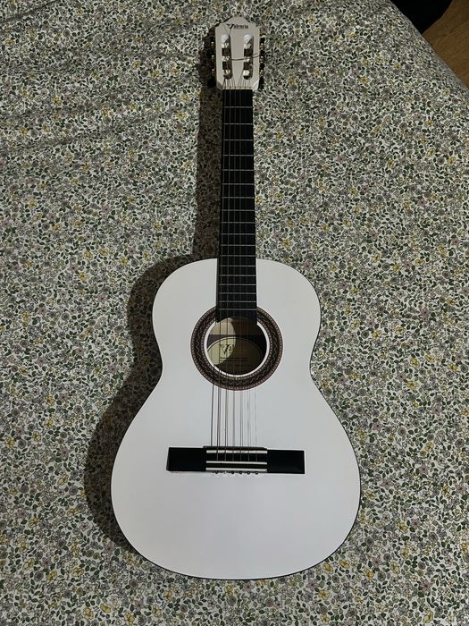 Chitară clasică Valencia