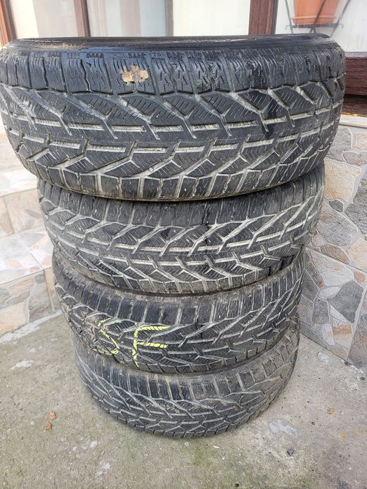 De vinzare cauciucuri 205.55.16