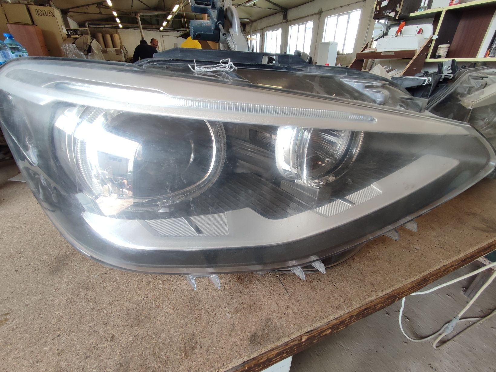 BMW 1 F20 F21 десен фар