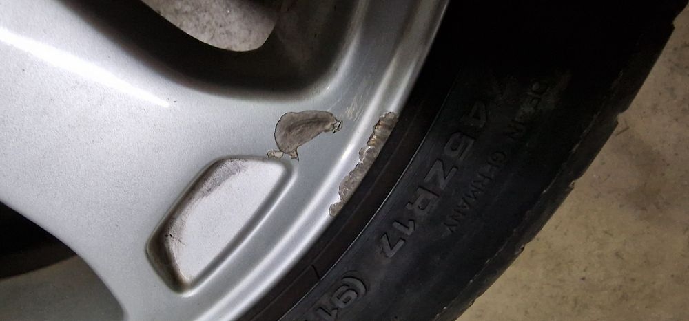 Джанти с гуми Audi Avus 17"