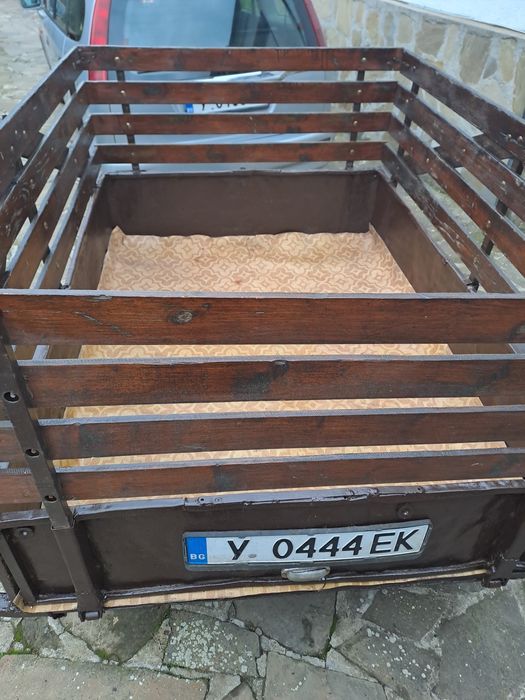 Автомобилно ремарке с регистрация