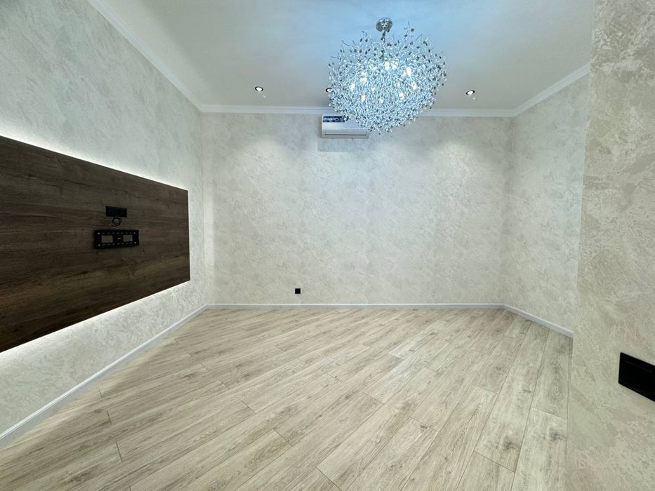 3/10/11 ц 5, Muhtasham, Финансовый институт