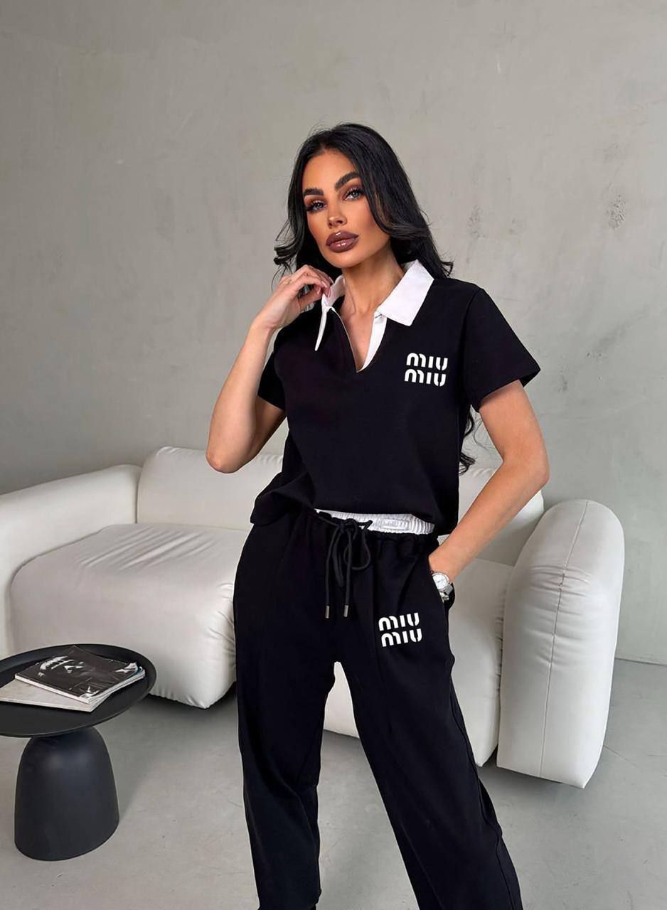 Compleuri de vânzare miu miu