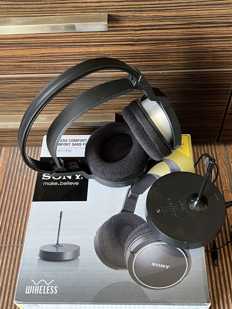 Бежични профисионални слушалки SONY