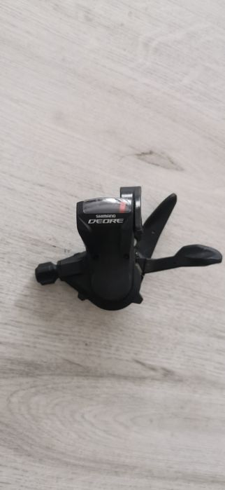 Maneta shimanao deore 3 viteze