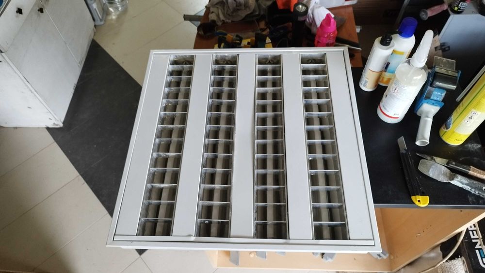 Луминисцентни осветителни - офис лампи на 60см