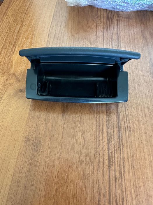 Пепелник за Audi A4-B6/B7