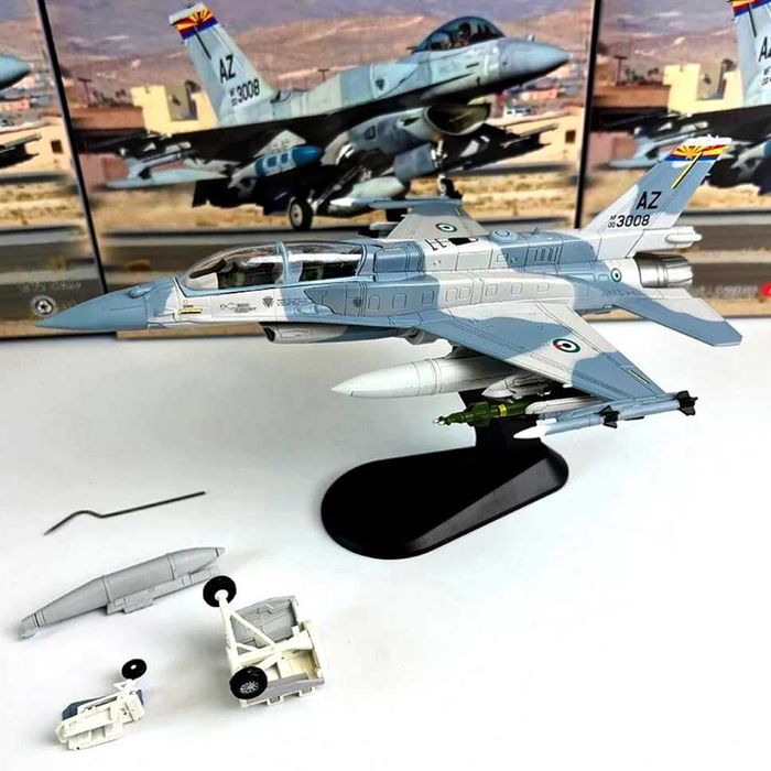 Macheta avion metalica Lockheed Martin F-16F Block 60+ scara 1:72 20cm