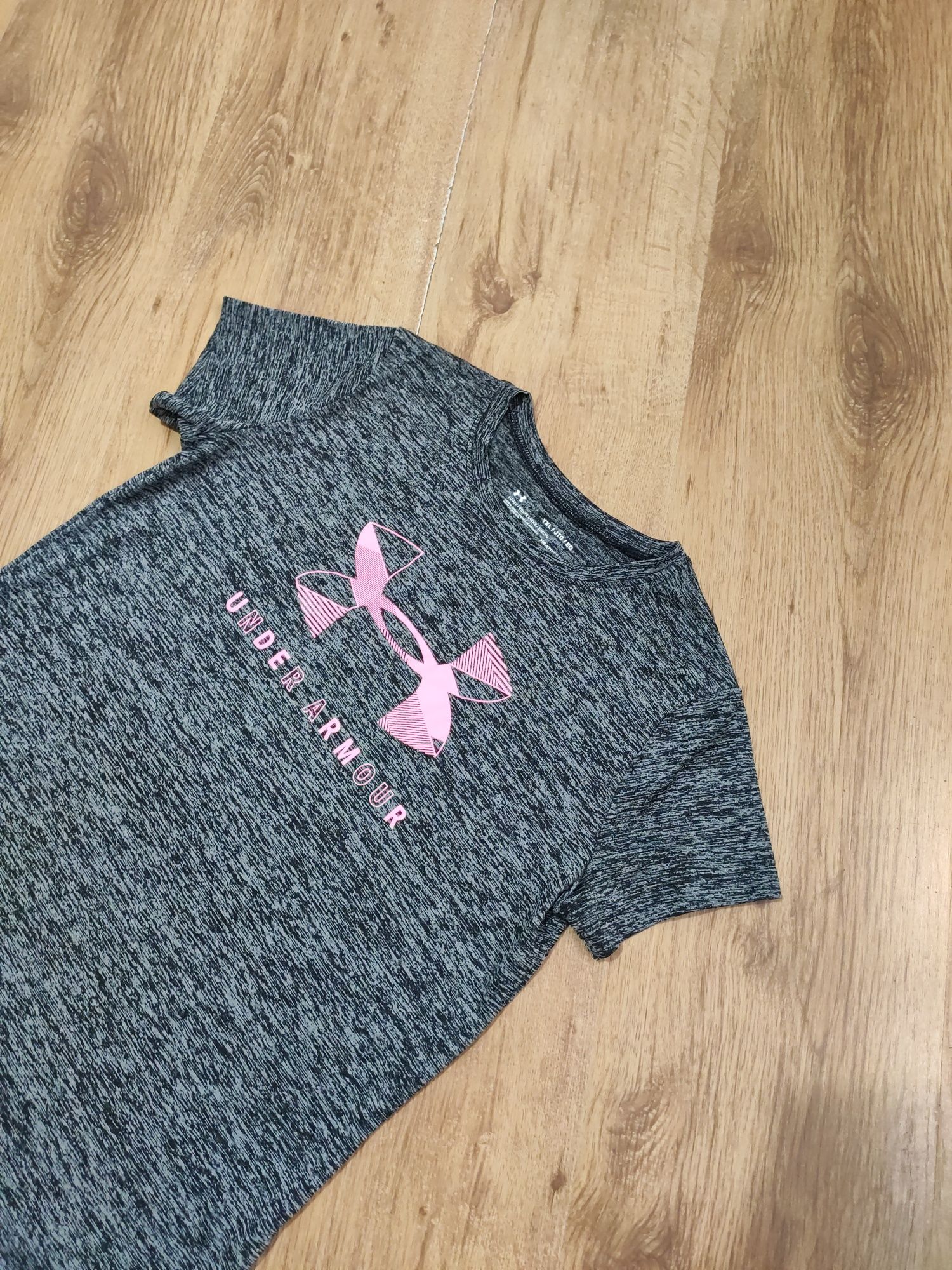 Tricou dama Under Armour mărimea S