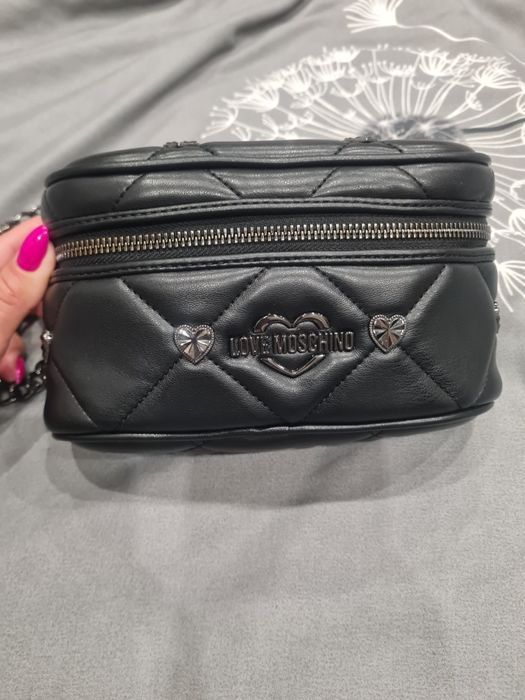 Дамска чанта LOVE MOSCHINO