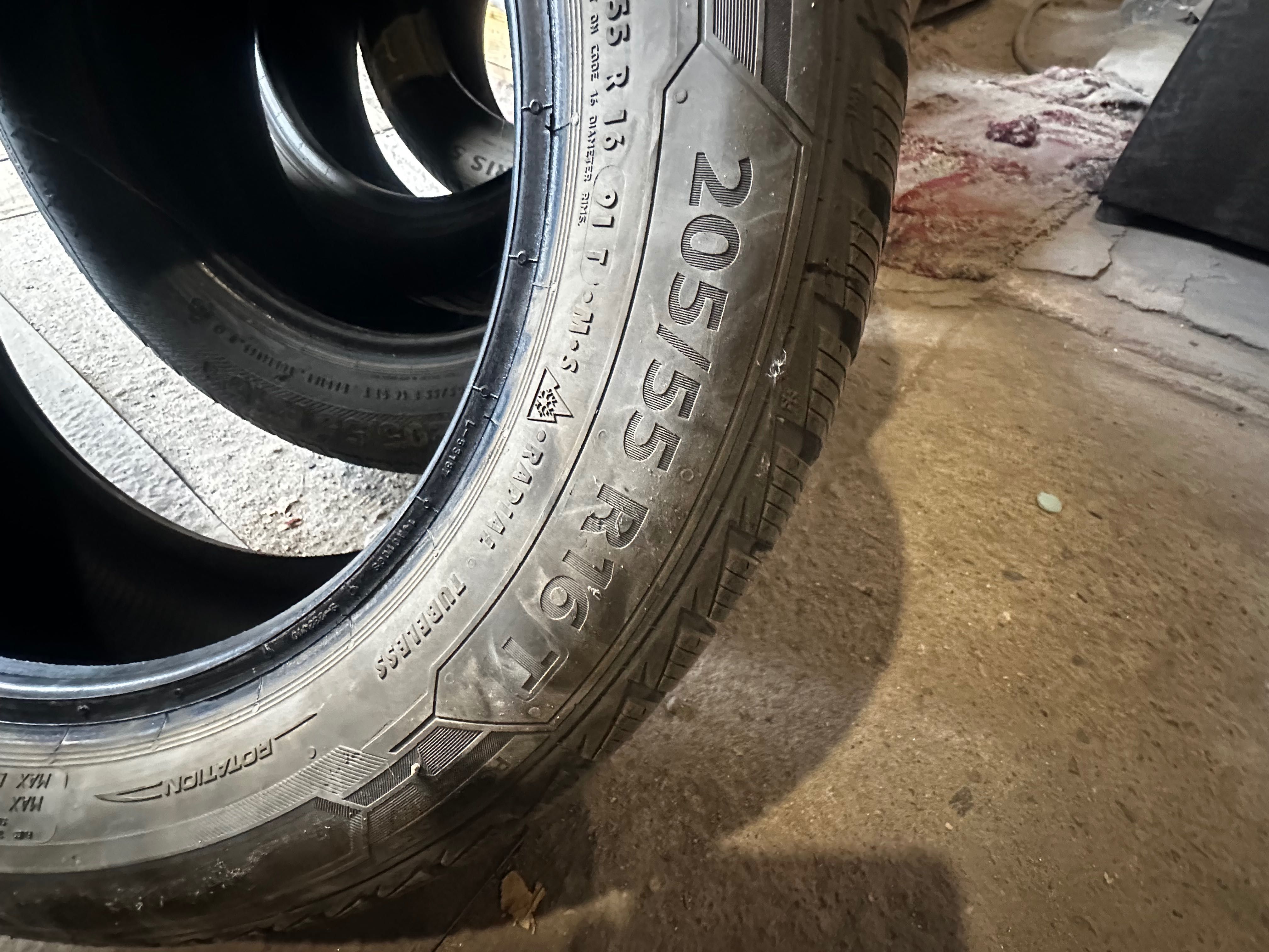 Зимни Гуми Barum 205/55 R16