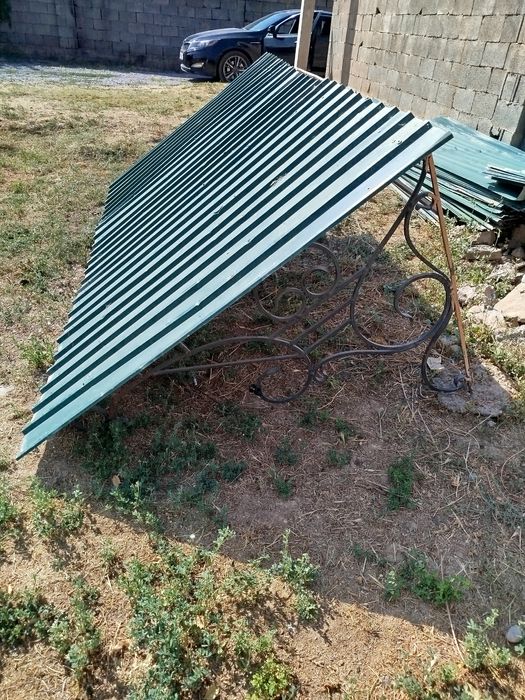 Навес,козырёк ,шляпка