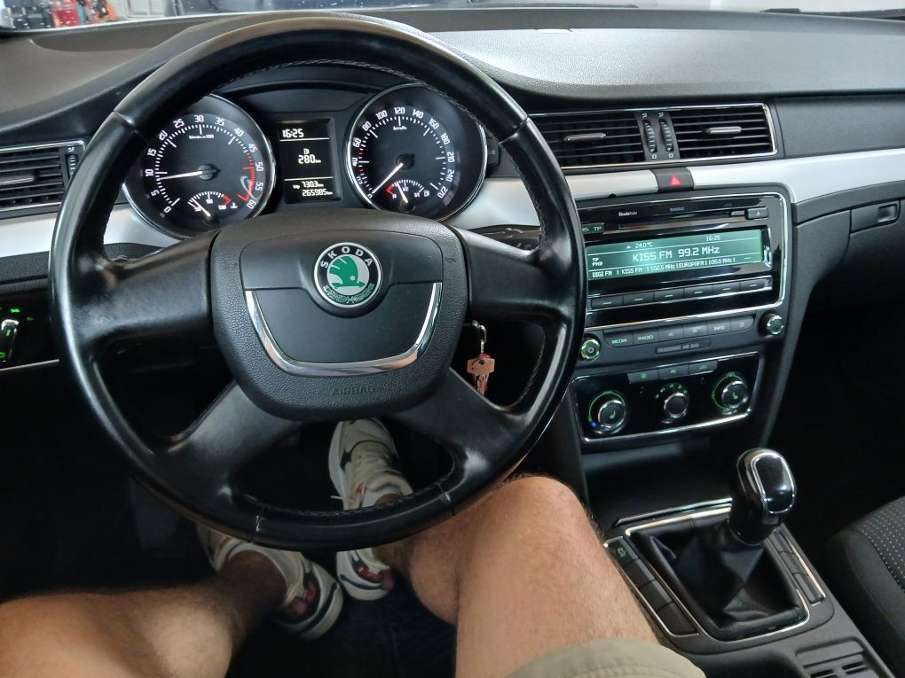 Skoda Superb an fabricatie 2010